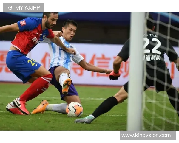 天津泰达与大连足球队精彩对决直播全程回顾与分析