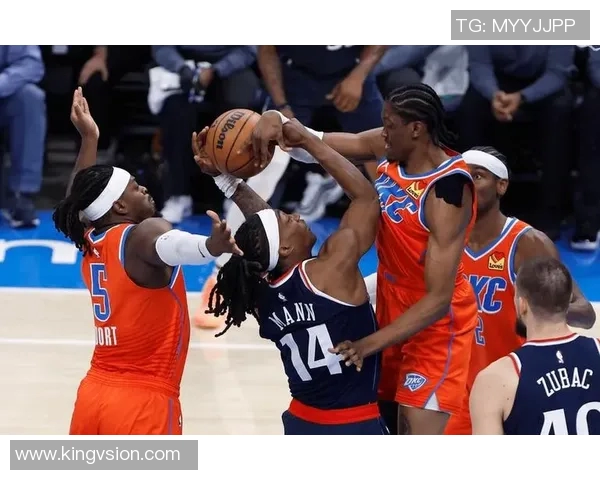 快船与雷霆精彩对决录像回放全程回顾与精彩瞬间分析