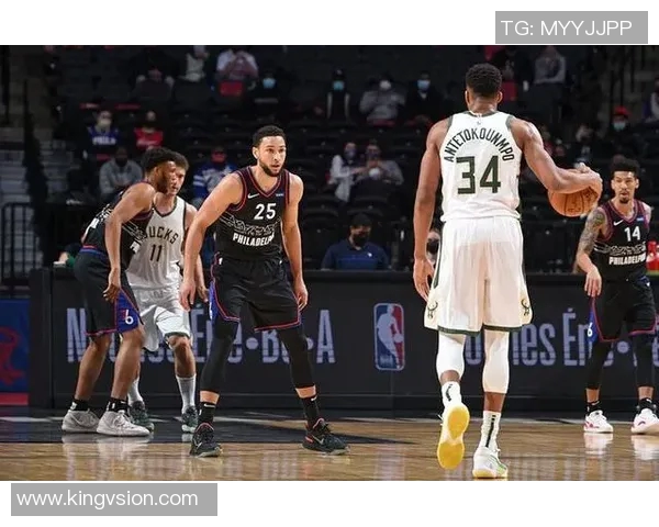 雄鹿对阵山猫的精彩对决回顾与赛季展望分析 雄鹿对阵山猫的精彩对决回顾与赛季展望分析